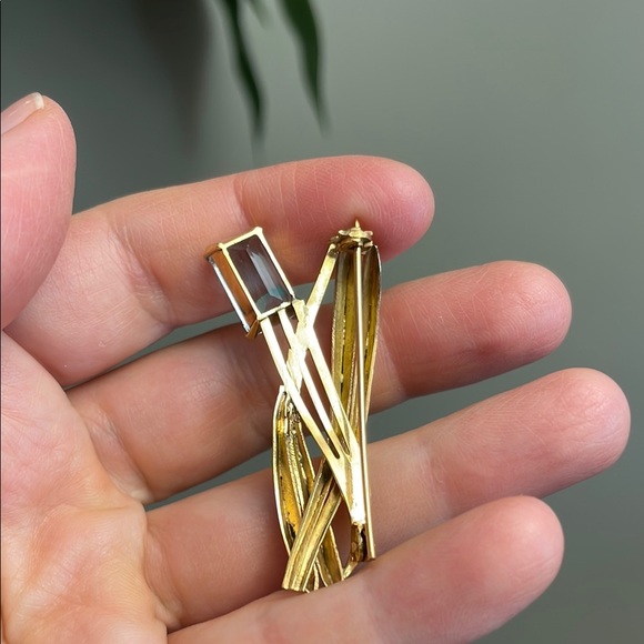 Vintage 1980s Costume Jewellery Gold Tone Pin Blue Gemstone Brooch Jewelry - Picture 6 of 9